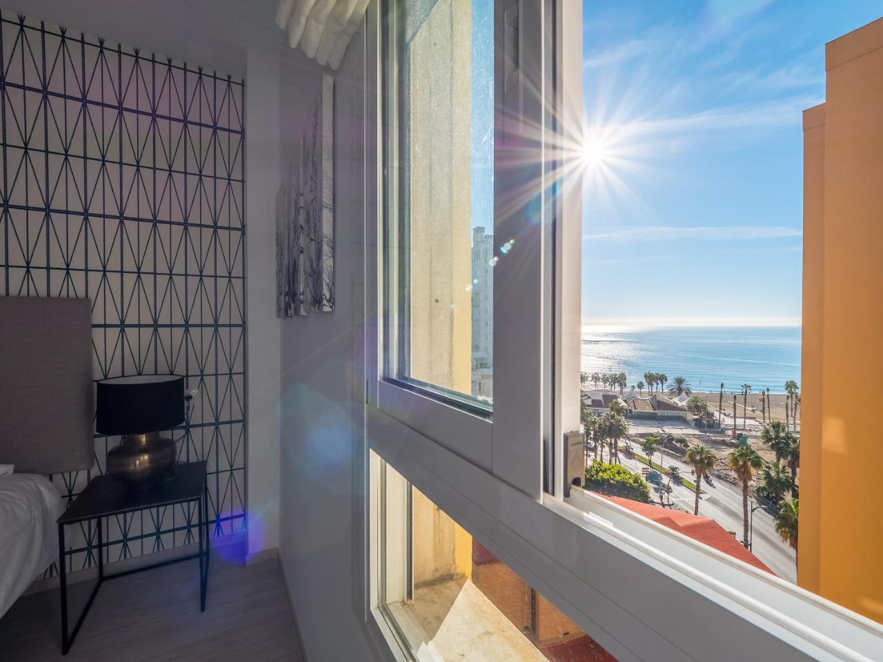 Malagueta Sea View - Premium Apartment Малага Экстерьер фото